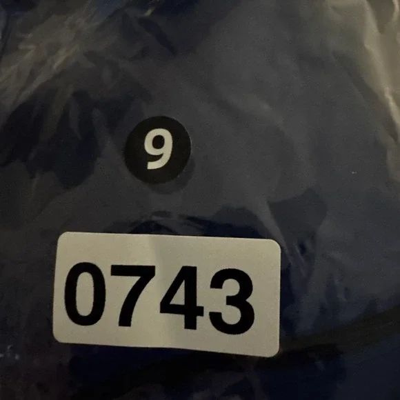 Nike Pro Women's Dri-Fit -‎ Long Sleeve 1/2 Zip Pullover - Size Small - Picture 10 of 10